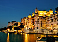 Beautiful Night View From City Palace